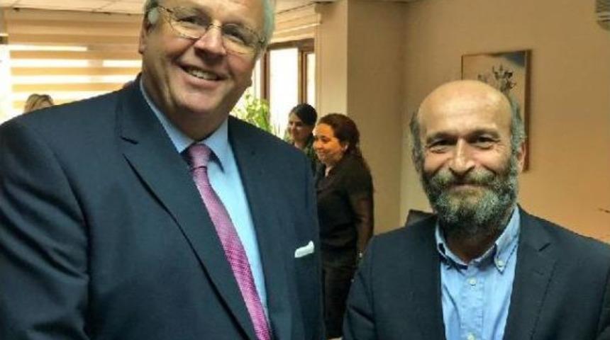 Almanya B&uuml;y&uuml;kel&ccedil;isi Erdmann: İfade &Ouml;zg&uuml;rl&uuml;ğ&uuml;nden Asla Taviz Verilmemeli