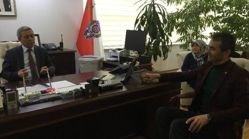 Ak Parti Heyetinden Emniyet M&uuml;d&uuml;r&uuml; &Ouml;zel&rsquo;e Hayırlı Olsun Ziyareti