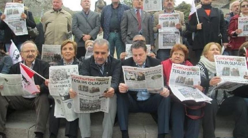 Amasya&rsquo;Da Chp&rsquo;Den Sessiz Gazete Okuma Eylemi