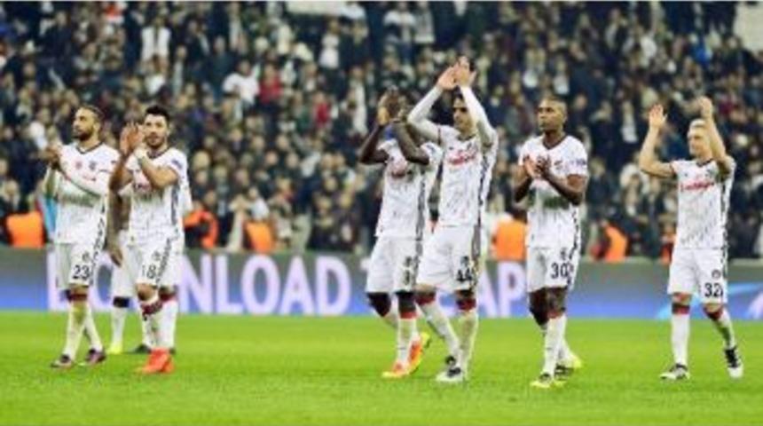 Vodafone Arena&rsquo;da Sevin&ccedil; Kısa S&uuml;rd&uuml;