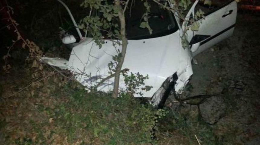 Ortaca'da Iki Otomobil &Ccedil;arpıştı: 5 Yaralı