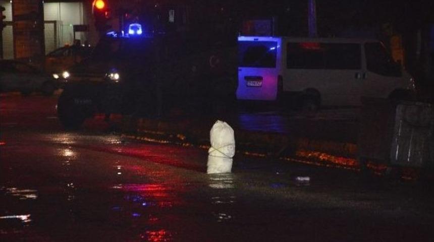 Batman’da İş Merkezi Önündeki Çuvallar Polisi Alarma Geçirdi