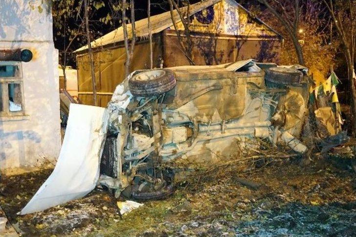 Kastamonu’da Otomobil Evin Bahçesine Uçtu: 2 Ölü, 4 Yaralı G3