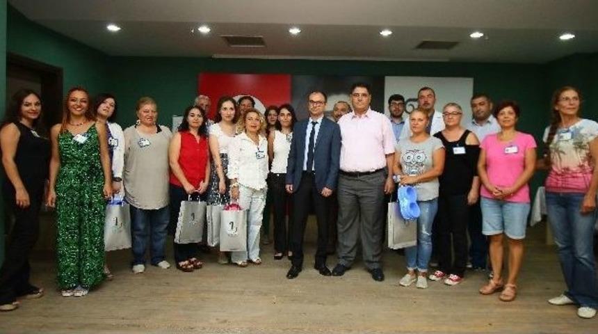 Hayvan Koruma G&ouml;n&uuml;ll&uuml;leri Sahada