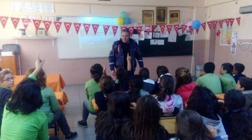 &Ouml;ğrenci Ve &Ouml;ğretmenlere Afet Bilinci