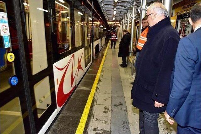 Yerli Tramvay Cumartesi Günü Hizmete Giriyor