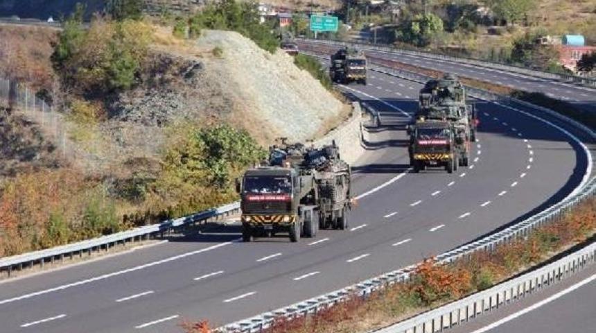 Tank Konvoyu Silopi Yolunda