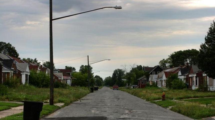 Bu evler 100 dolara satılık 