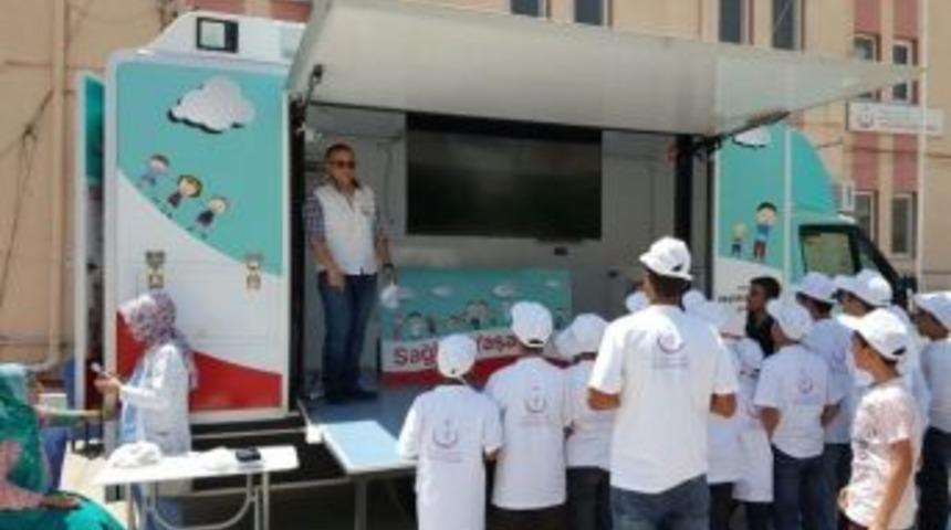 Sağlıklı Yaşam Aracı 10 İl&ccedil;ede Faaliyet Y&uuml;r&uuml;tt&uuml;