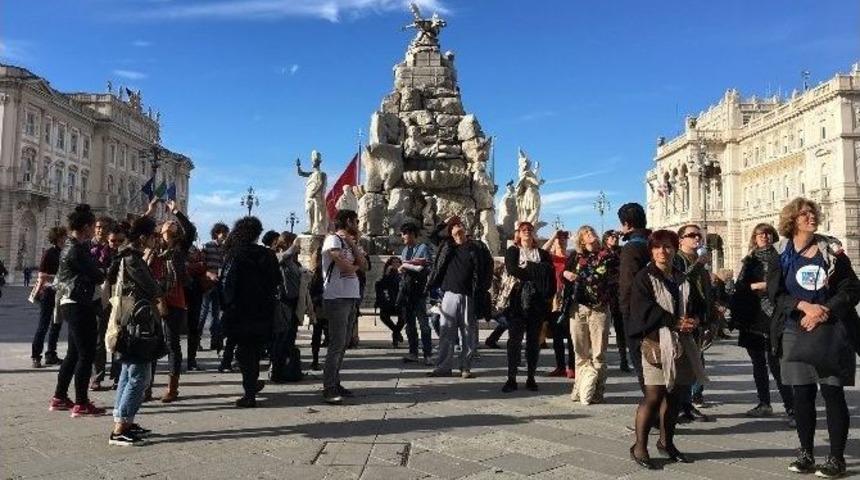 Avrupa Komisyonu&rsquo;ndan Tepebaşı&rsquo;na En İyi Gen&ccedil;lik Uygulaması &Ouml;d&uuml;l&uuml;