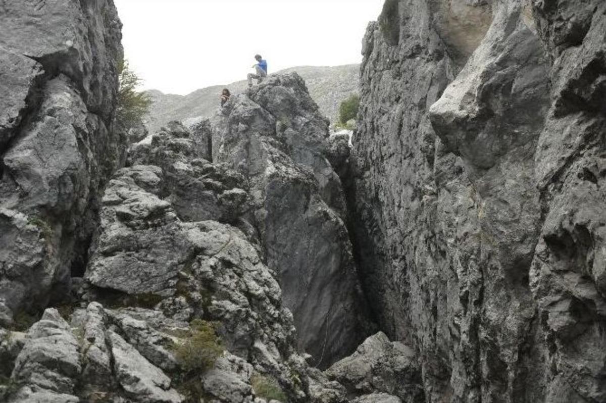 Antalya&rsquo;da T&uuml;rkiye&rsquo;nin En Derin 12&rsquo;nci Mağarası Bulundu
