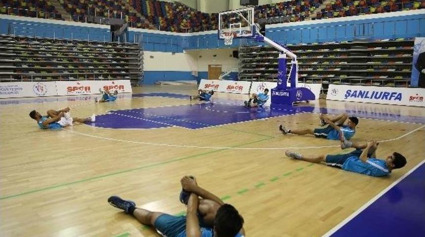 Haliliye Basketbol Takımı B&ouml;lgesel Lige Hazırlanıyor