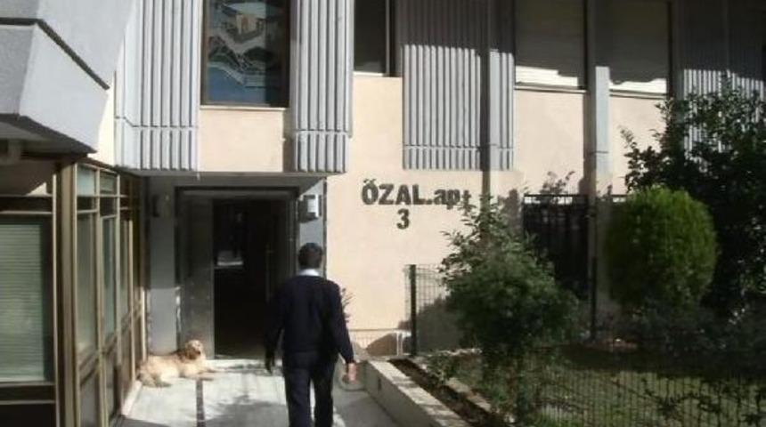 Korkut &Ouml;zal Hayatını Kaybetti