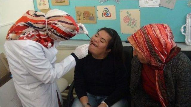 Engellilere &Uuml;cretsiz Ağız Ve Diş Sağlığı Taraması Yapıldı 1