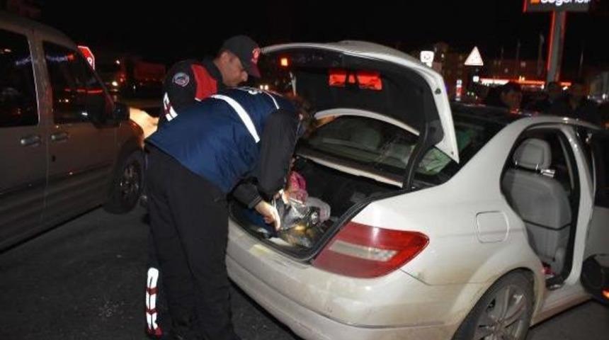 Şanlıurfa'daki Cinayet Zanlısının Yakınları Aksaray'da G&ouml;zaltında