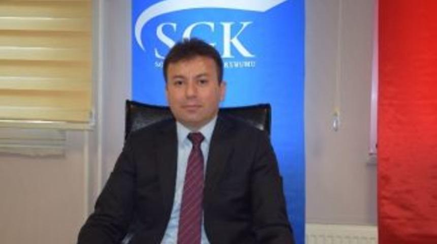 Sgk Giresun İl M&uuml;d&uuml;r Vekilliği&rsquo;ne Atanan Erdal &Ouml;zdemir G&ouml;revine Başladı