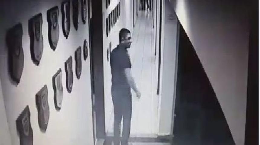 Adil &Ouml;ks&uuml;z Ile Birlikte Darbeyi Planladığı Belirtilen Kemal Batmaz Yakalandı