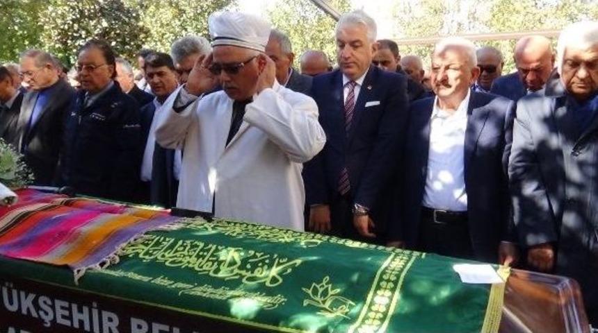 Denizlili İş Adamı Son Yolculuğuna Uğurlandı