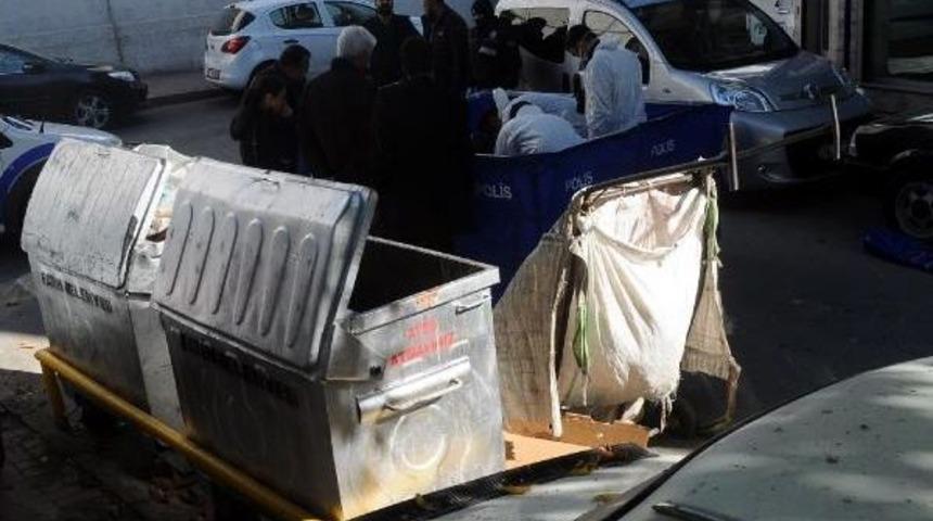 Kağıt Toplama Arabasından Dehşet &Ccedil;ıktı