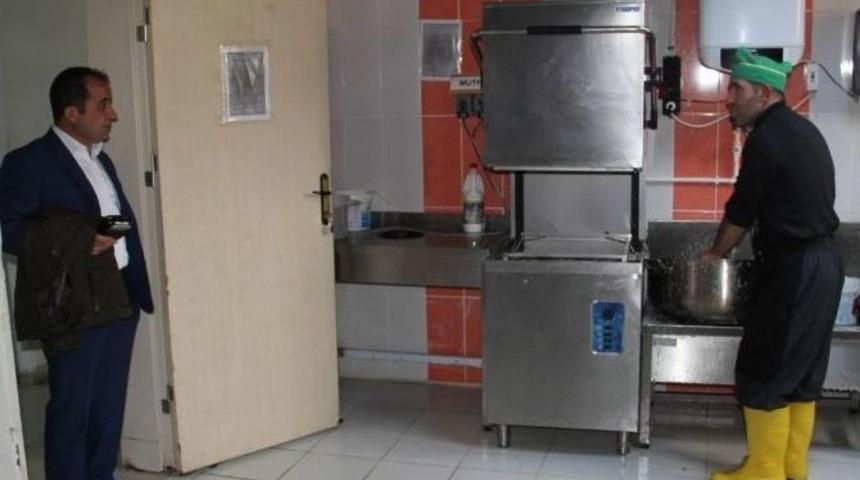 Milli Eğitim M&uuml;d&uuml;r&uuml; Samsa Pansiyonları Denetledi