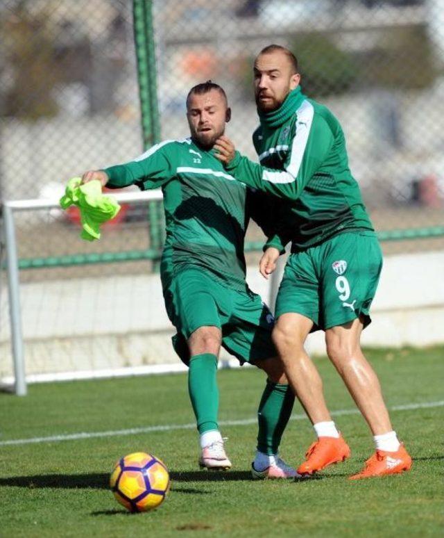 Bursaspor Deplasmana Hazırlanıyor