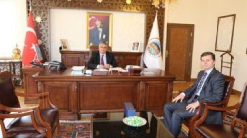 Aksaray Emniyet M&uuml;d&uuml;r&uuml; H&uuml;ner&rsquo;den, Vali Aykut Pekmez&rsquo;e Ziyaret