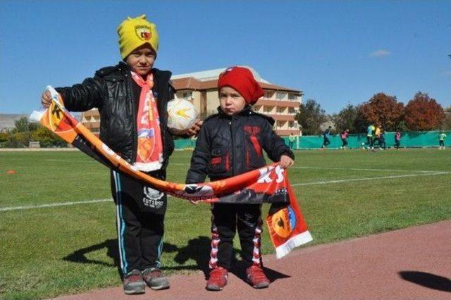 Kayserispor, Osmanlıspor Ma&ccedil;ının Hazırlıklarını S&uuml;rd&uuml;rd&uuml; 1