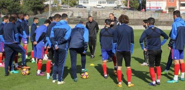 Karab&uuml;kspor Hakemlerden Şikayet&ccedil;i 2