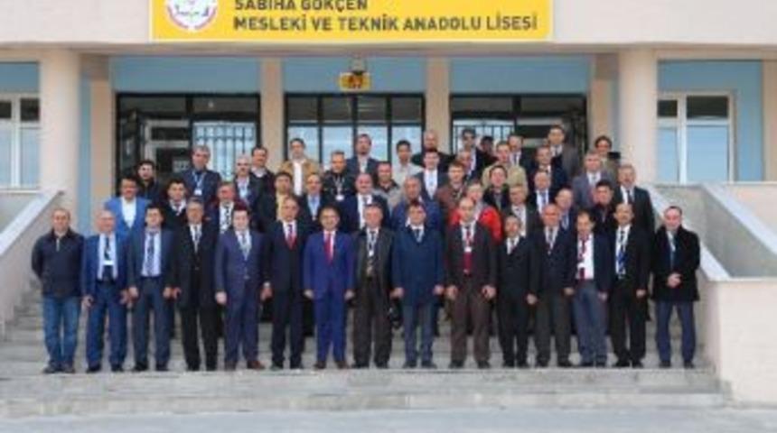 Eskişehir Sabiha G&ouml;k&ccedil;en Mesleki Ve Teknik Lisesi&rsquo;nde &Ccedil;alıştay D&uuml;zenlendi