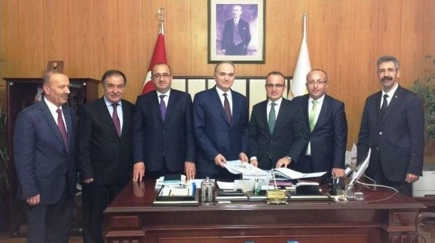 Ankara&rsquo;da Ezine Yatırımları G&ouml;r&uuml;ş&uuml;ld&uuml;