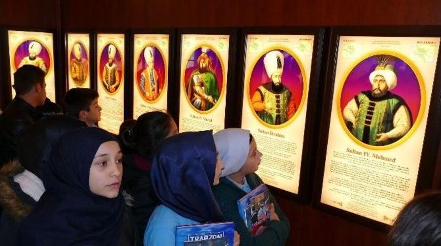 &Ouml;ğrencilere Tarih Şuuru Aşılanıyor