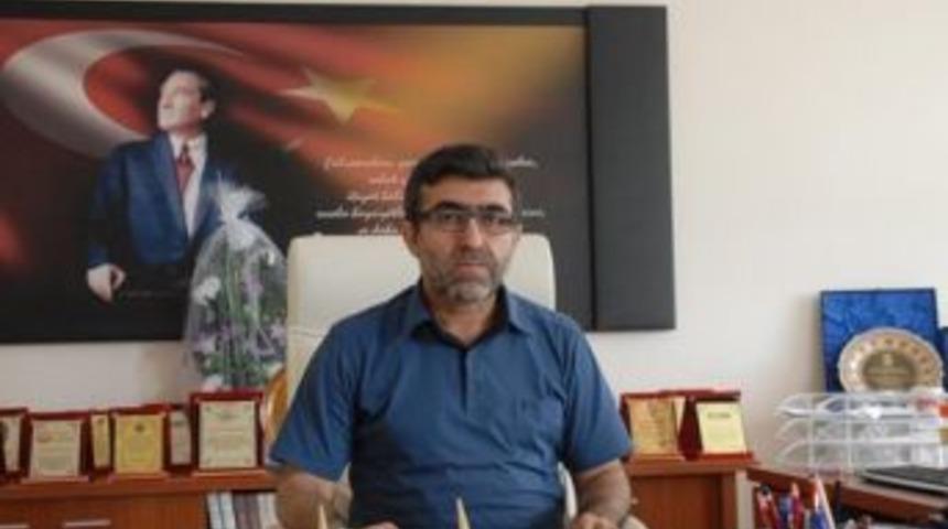 Ne&uuml; İlahiyat Fak&uuml;ltesi Dekanı Serbest Bırakıldı