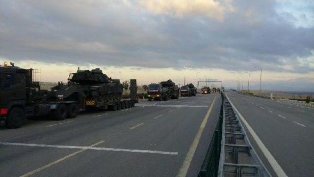 Tank Bölüğünün Gaziantep'e Intikali Başladı