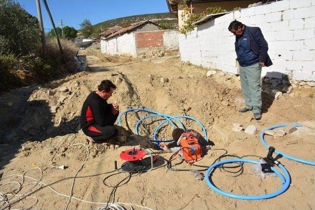 Taşdibi Mahallesi’nin İçme Suyu Hattı Yenilendi