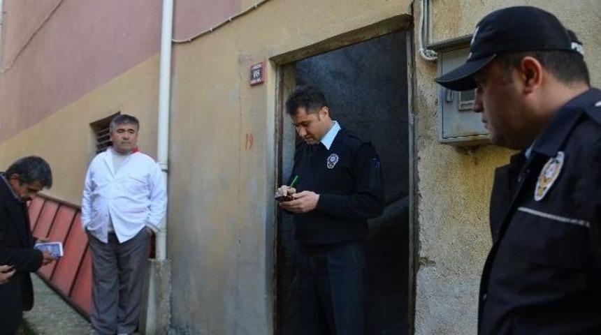 Yalnız Yaşayan Yaşlı Adam Evinde &Ouml;l&uuml; Bulundu