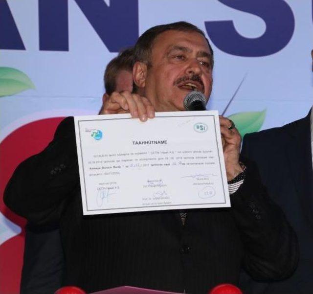 Bakan Eroğlu: Bacılar Artık Evlatlarınıza Okuduğunuz Ninnileri Değiştirin