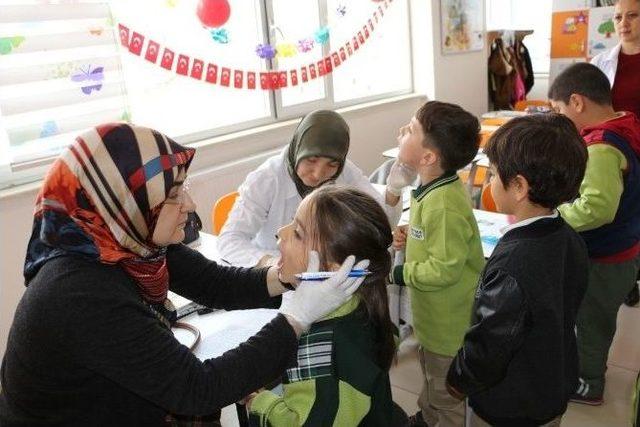 &Ouml;ğrenciler Ağız Ve Diş Sağlığı Kontrol&uuml;nden Ge&ccedil;ti 2