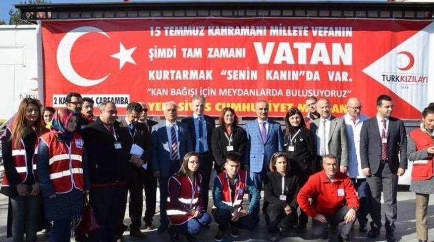 Sivas&rsquo;ta 15 Temmuz Şehitleri Anısına Kan Bağışı Kampanyası