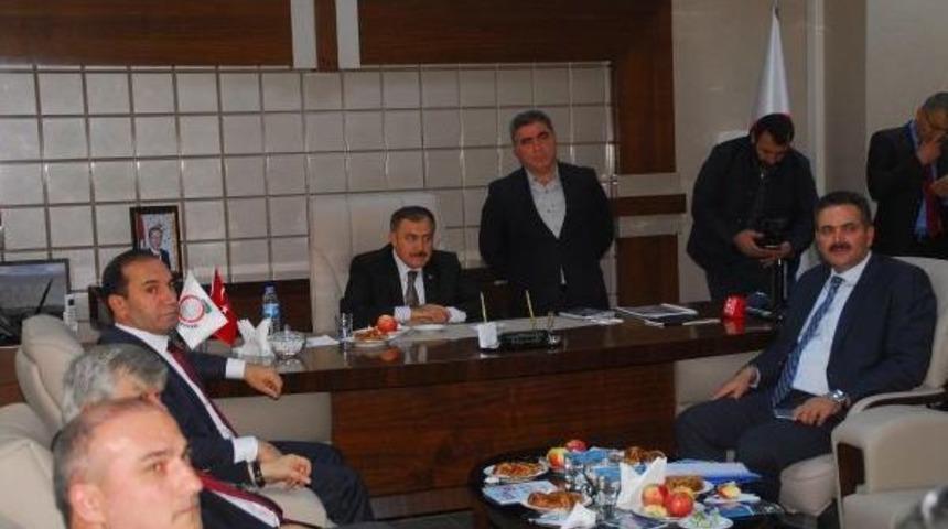 Bakan Eroğlu: Bacılar Artık Evlatlarınıza Okuduğunuz Ninnileri Değiştirin (2)