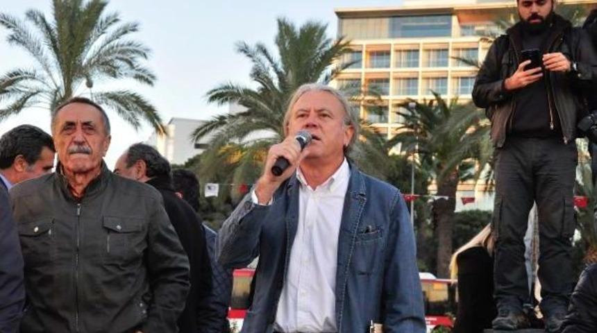 İzmir'de Emek &Ouml;rg&uuml;tlerinden Eylem