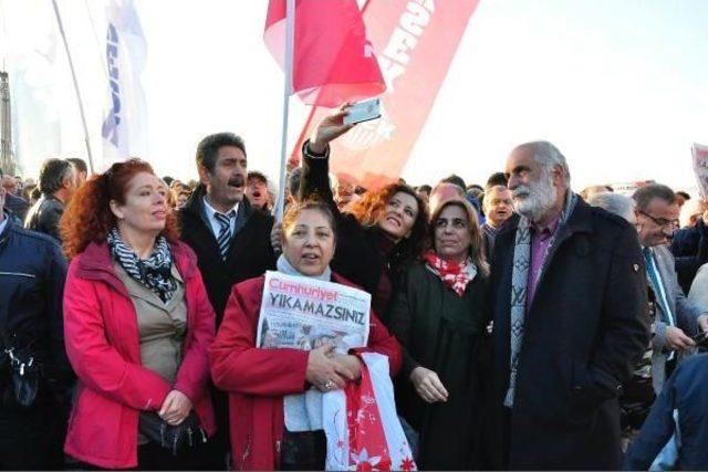 İzmir de Emek &Ouml;rg&uuml;tlerinden Eylem 3