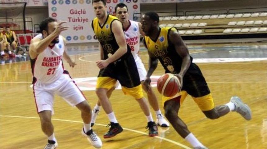 Gaziantep Basketbol-Kb Peja: 74-56 (Avrupa Kupası)