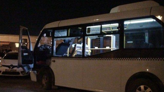 İki Asker Konvoyunda Kaza Kavgası: 10 Yaralı 2