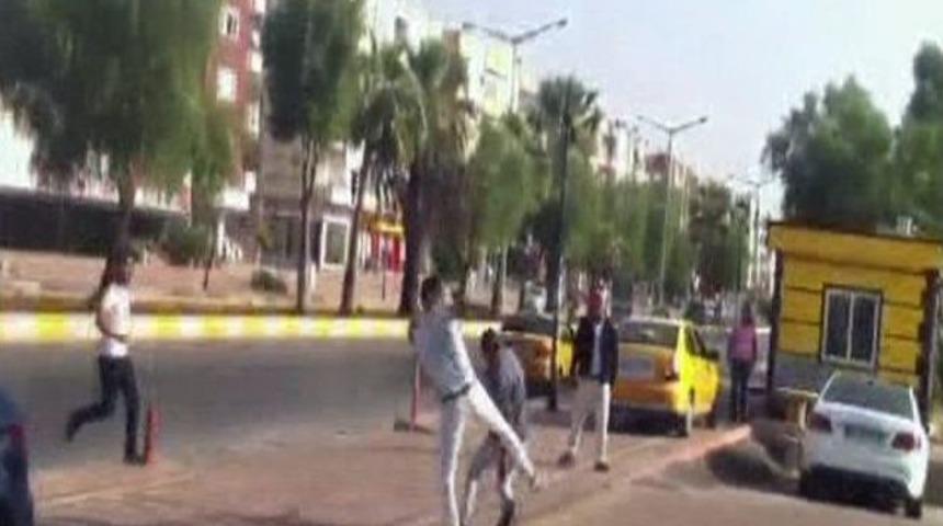 Tacizciye U&ccedil;an Tekme