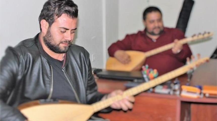 Bağlama Fiyatlarının Y&uuml;ksekliği Yeni &rsquo;tezene&rsquo;lerin Yetişmesini Engelliyor