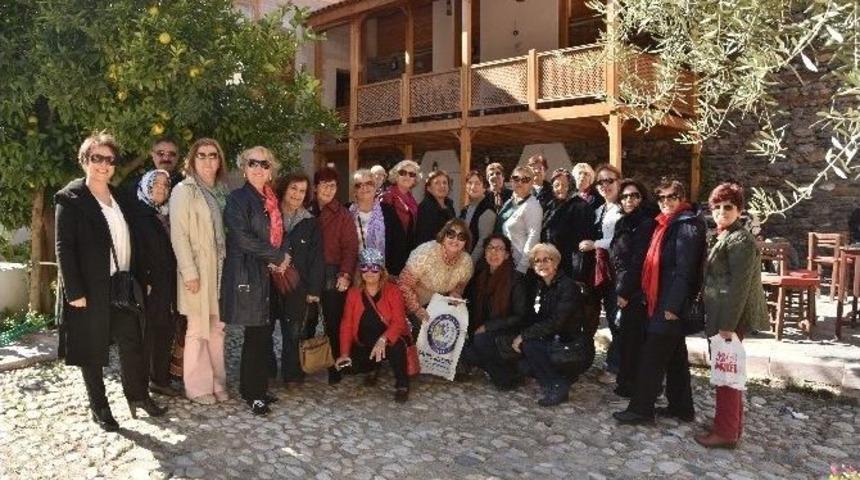 Manisalı Kadınlar Kent M&uuml;zesine Hayran Kaldı