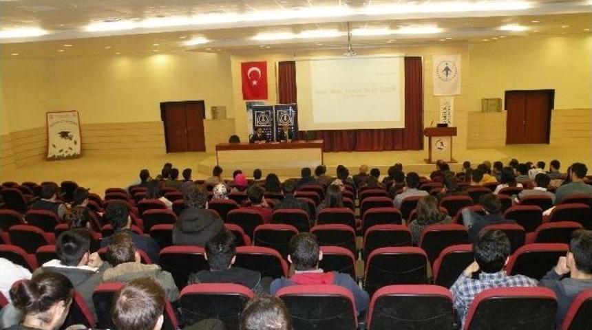 Mühendis Adaylarına “deneyimler Toplantısı”