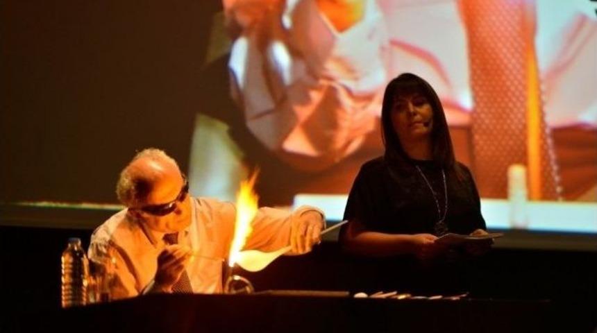 Şiirin Kalbi Nil&uuml;fer&rsquo;de Atmaya Başladı