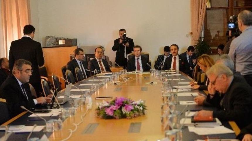 Tbmm Darbe Girişimini Araştırma Komisyonu &Uuml;yelerine Brifing