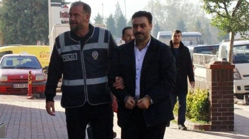 Kocaeli&rsquo;de Fet&ouml;/pdy Operasyonunda 3 Kişi Adliyeye Sevk Edildi